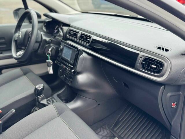 Ситроен С3 2021 в Виннице на Automoto.ua Белый Ситроен С3, объемом двигателя 1.2 л и пробегом 70 тыс. км за 11299 $, фото 18 на Automoto.ua