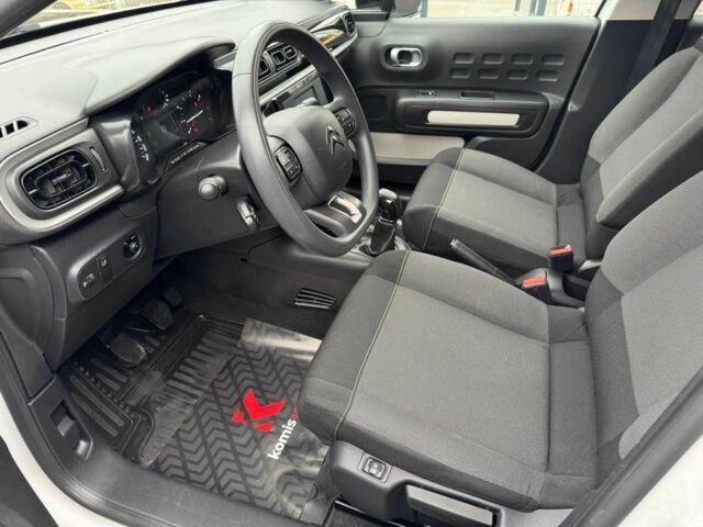 Ситроен С3 2021 в Виннице на Automoto.ua Белый Ситроен С3, объемом двигателя 1.2 л и пробегом 70 тыс. км за 11299 $, фото 3 на Automoto.ua