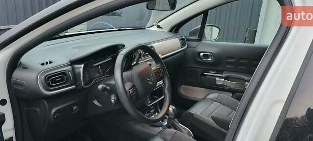 Білий Сітроен С3, об'ємом двигуна 1.2 л та пробігом 25 тис. км за 16100 $, фото 1 на Automoto.ua