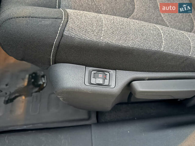 Белый Ситроен С3, объемом двигателя 1.2 л и пробегом 36 тыс. км за 14500 $, фото 34 на Automoto.ua