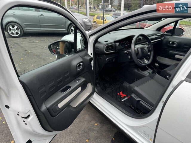 Белый Ситроен С3, объемом двигателя 1.2 л и пробегом 70 тыс. км за 11299 $, фото 21 на Automoto.ua