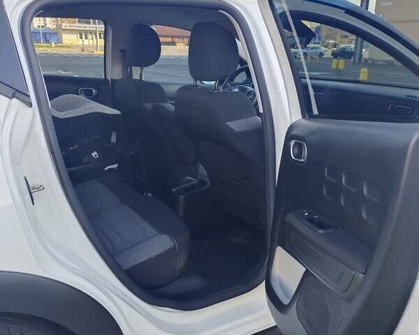 Белый Ситроен С3, объемом двигателя 1.2 л и пробегом 85 тыс. км за 16500 $, фото 5 на Automoto.ua