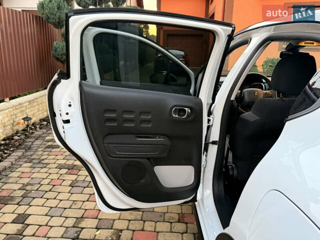 Белый Ситроен С3, объемом двигателя 1.2 л и пробегом 36 тыс. км за 14500 $, фото 38 на Automoto.ua