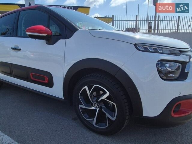 Белый Ситроен С3, объемом двигателя 1.2 л и пробегом 25 тыс. км за 18700 $, фото 9 на Automoto.ua