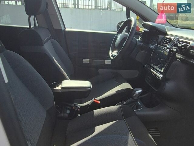 Белый Ситроен С3, объемом двигателя 1.2 л и пробегом 25 тыс. км за 18700 $, фото 29 на Automoto.ua