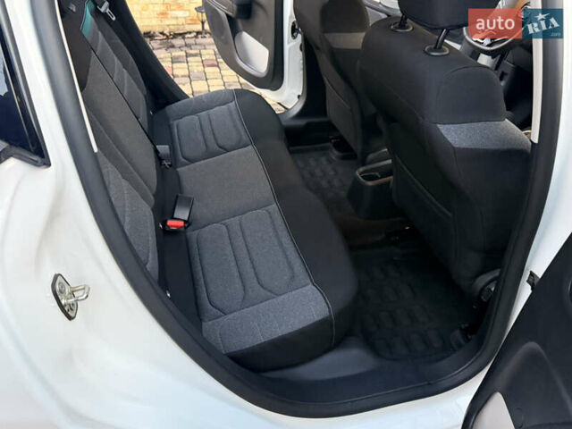 Белый Ситроен С3, объемом двигателя 1.2 л и пробегом 36 тыс. км за 14500 $, фото 42 на Automoto.ua