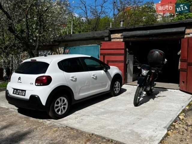 Білий Сітроен С3, об'ємом двигуна 1.2 л та пробігом 48 тис. км за 11000 $, фото 3 на Automoto.ua