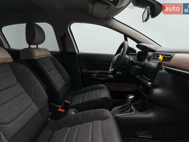 Сітроен С3 2023 у Києві на Automoto.ua Білий Сітроен С3, об'ємом двигуна 1.2 л та пробігом 11 тис. км за 18127 $, фото 7 на Automoto.ua