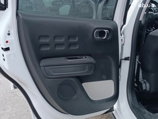 Білий Сітроен С3, об'ємом двигуна 1.2 л та пробігом 94 тис. км за 11550 $, фото 21 на Automoto.ua