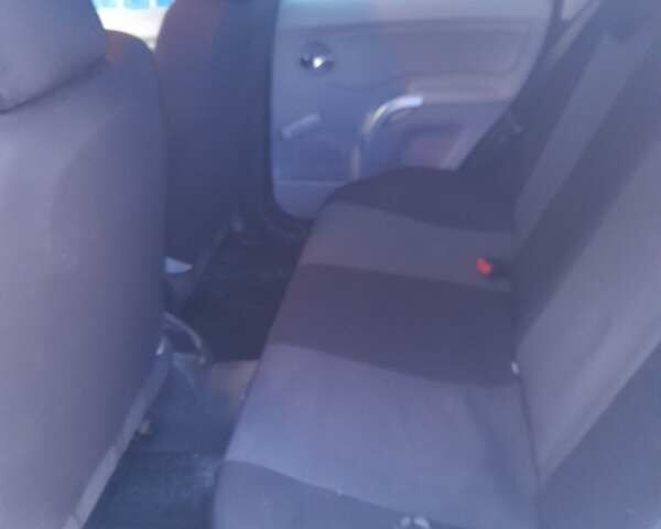 Бежевый Ситроен С3, объемом двигателя 1.36 л и пробегом 230 тыс. км за 4100 $, фото 7 на Automoto.ua