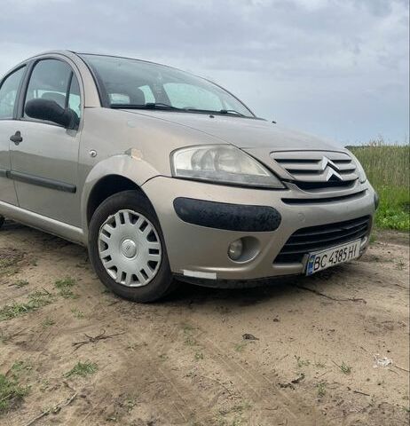 Бежевий Сітроен С3, об'ємом двигуна 1.4 л та пробігом 206 тис. км за 2000 $, фото 1 на Automoto.ua