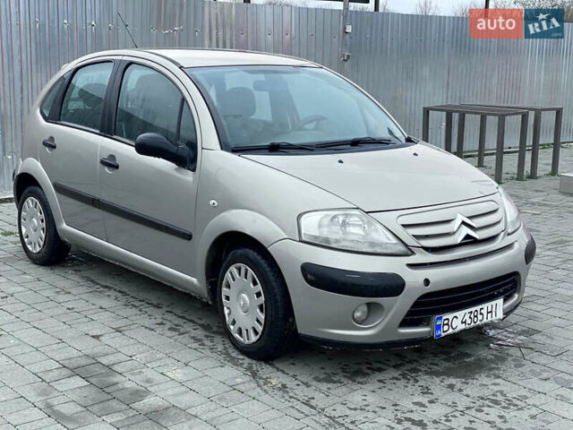 Бежевый Ситроен С3, объемом двигателя 1.36 л и пробегом 207 тыс. км за 3200 $, фото 4 на Automoto.ua