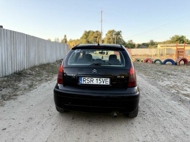 Черный Ситроен С3, объемом двигателя 1.4 л и пробегом 350 тыс. км за 1250 $, фото 4 на Automoto.ua