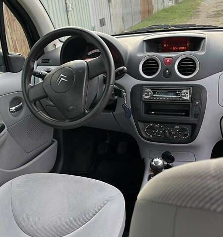 Черный Ситроен С3, объемом двигателя 1.12 л и пробегом 65 тыс. км за 5300 $, фото 14 на Automoto.ua