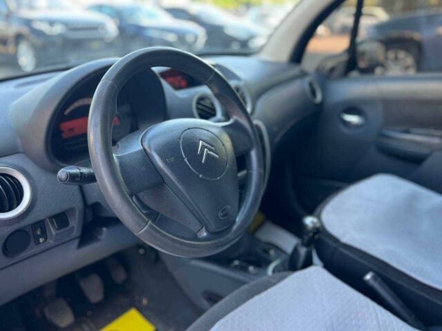 Черный Ситроен С3, объемом двигателя 1.4 л и пробегом 167 тыс. км за 3600 $, фото 8 на Automoto.ua