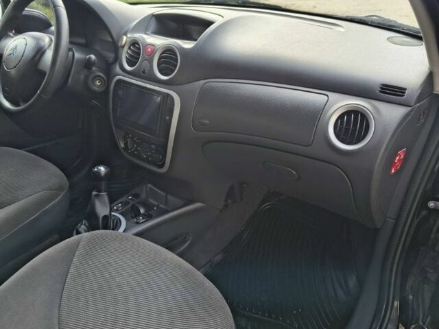 Черный Ситроен С3, объемом двигателя 1.4 л и пробегом 166 тыс. км за 3800 $, фото 1 на Automoto.ua