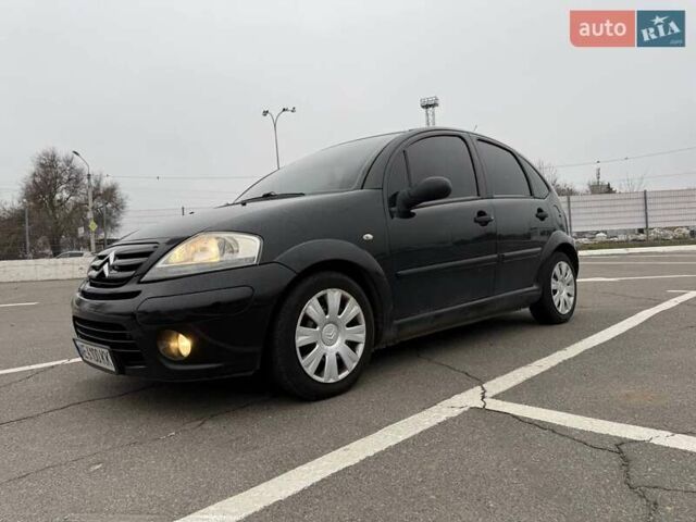 Черный Ситроен С3, объемом двигателя 1.4 л и пробегом 156 тыс. км за 4500 $, фото 6 на Automoto.ua