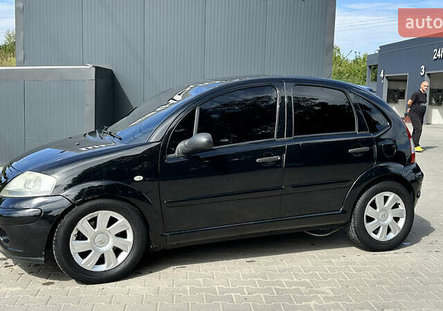 Черный Ситроен С3, объемом двигателя 1.6 л и пробегом 230 тыс. км за 3999 $, фото 3 на Automoto.ua