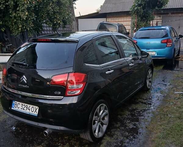 Черный Ситроен С3, объемом двигателя 1.4 л и пробегом 150 тыс. км за 5200 $, фото 17 на Automoto.ua