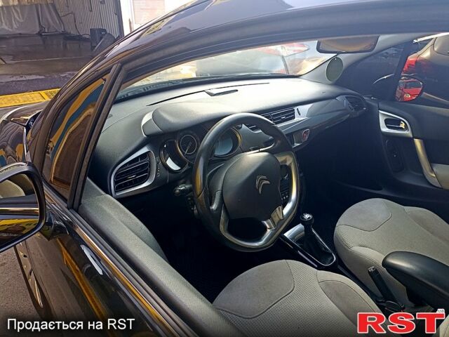 Черный Ситроен С3, объемом двигателя 1.6 л и пробегом 172 тыс. км за 5500 $, фото 2 на Automoto.ua