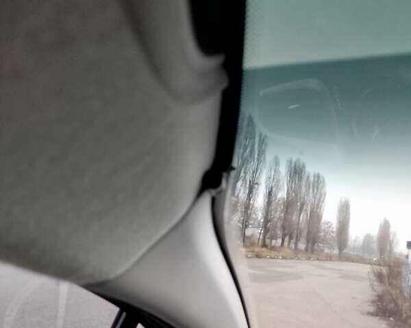 Черный Ситроен С3, объемом двигателя 1.4 л и пробегом 300 тыс. км за 5200 $, фото 13 на Automoto.ua