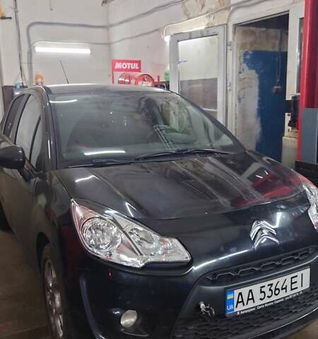 Чорний Сітроен С3, об'ємом двигуна 1.6 л та пробігом 245 тис. км за 3000 $, фото 1 на Automoto.ua