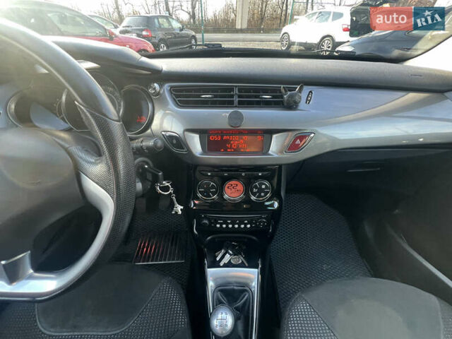 Черный Ситроен С3, объемом двигателя 1.4 л и пробегом 236 тыс. км за 5500 $, фото 21 на Automoto.ua