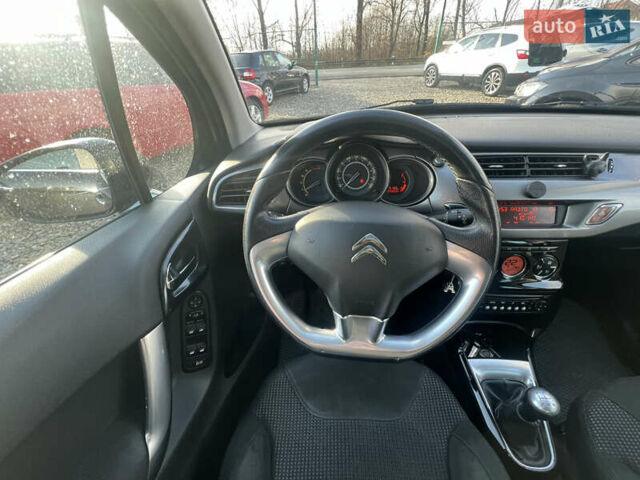 Черный Ситроен С3, объемом двигателя 1.4 л и пробегом 236 тыс. км за 5500 $, фото 20 на Automoto.ua