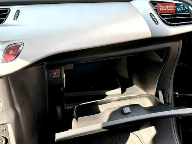 Сітроен С3 2010 у Києві на Automoto.ua Чорний Сітроен С3, об'ємом двигуна 1.6 л та пробігом 142 тис. км за 6100 $, фото 19 на Automoto.ua