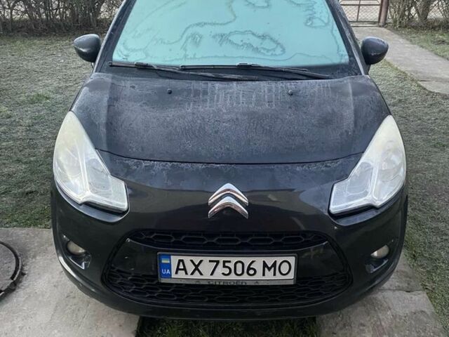 Чорний Сітроен С3, об'ємом двигуна 1.4 л та пробігом 282 тис. км за 4900 $, фото 3 на Automoto.ua
