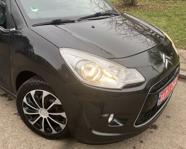 Черный Ситроен С3, объемом двигателя 1.4 л и пробегом 190 тыс. км за 5250 $, фото 39 на Automoto.ua