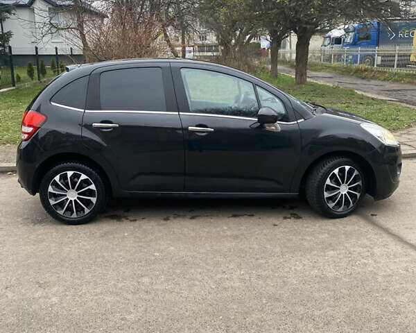 Черный Ситроен С3, объемом двигателя 1.4 л и пробегом 190 тыс. км за 5250 $, фото 40 на Automoto.ua