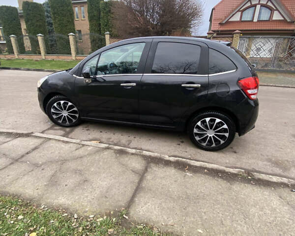 Черный Ситроен С3, объемом двигателя 1.4 л и пробегом 190 тыс. км за 5250 $, фото 5 на Automoto.ua