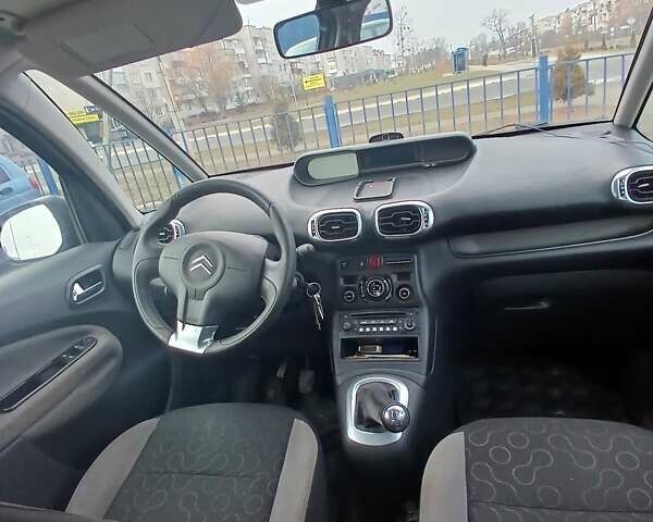 Чорний Сітроен С3, об'ємом двигуна 1.4 л та пробігом 188 тис. км за 4500 $, фото 7 на Automoto.ua