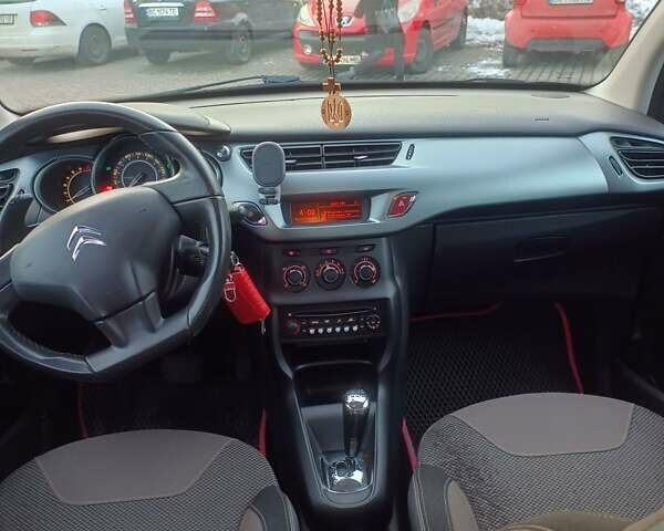 Чорний Сітроен С3, об'ємом двигуна 1.4 л та пробігом 138 тис. км за 5900 $, фото 3 на Automoto.ua