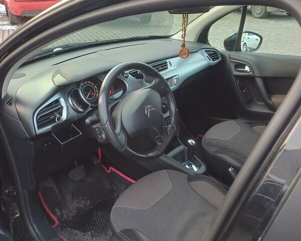 Чорний Сітроен С3, об'ємом двигуна 1.4 л та пробігом 138 тис. км за 5900 $, фото 4 на Automoto.ua