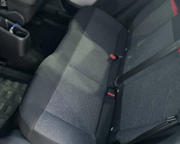 Чорний Сітроен С3, об'ємом двигуна 1.2 л та пробігом 95 тис. км за 14500 $, фото 7 на Automoto.ua