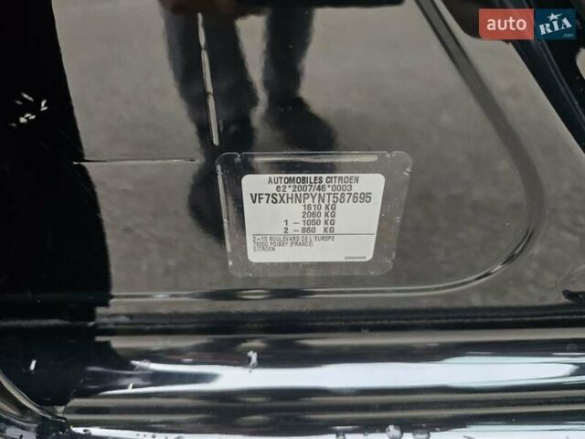 Черный Ситроен С3, объемом двигателя 1.2 л и пробегом 1 тыс. км за 19299 $, фото 50 на Automoto.ua