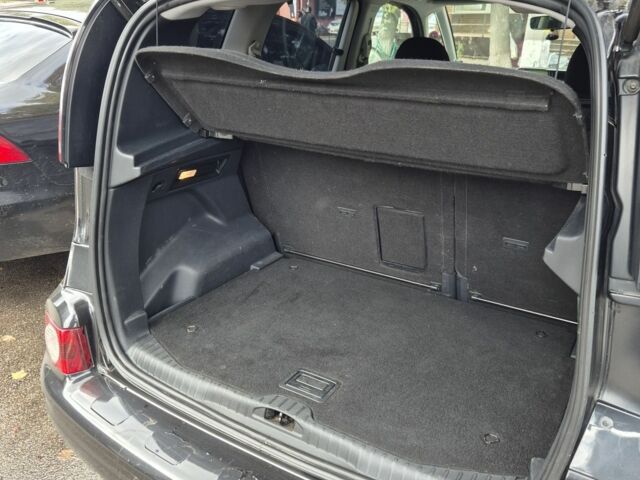 Черный Ситроен С3, объемом двигателя 1.4 л и пробегом 210 тыс. км за 6300 $, фото 5 на Automoto.ua