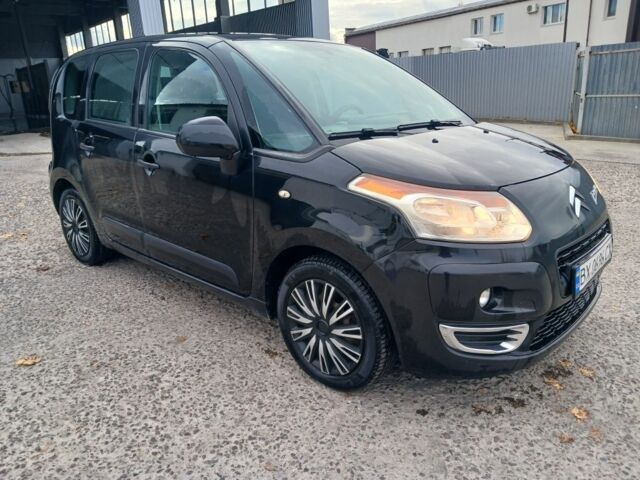 Черный Ситроен С3, объемом двигателя 1.6 л и пробегом 280 тыс. км за 3999 $, фото 1 на Automoto.ua