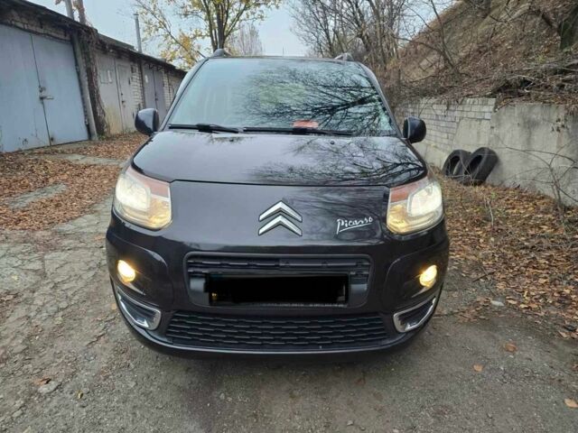 Черный Ситроен С3, объемом двигателя 1.6 л и пробегом 164 тыс. км за 6100 $, фото 1 на Automoto.ua