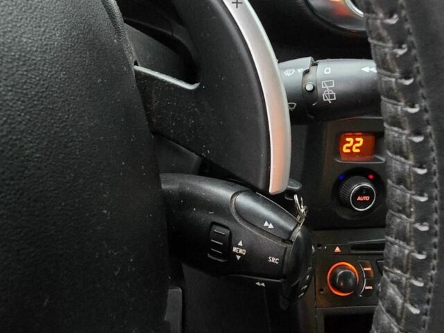 Черный Ситроен С3, объемом двигателя 1.6 л и пробегом 164 тыс. км за 6100 $, фото 16 на Automoto.ua