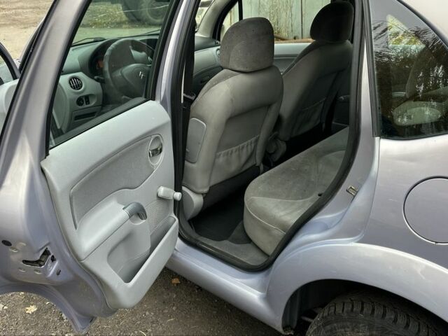 Фиолетовый Ситроен С3, объемом двигателя 1.4 л и пробегом 250 тыс. км за 3200 $, фото 9 на Automoto.ua