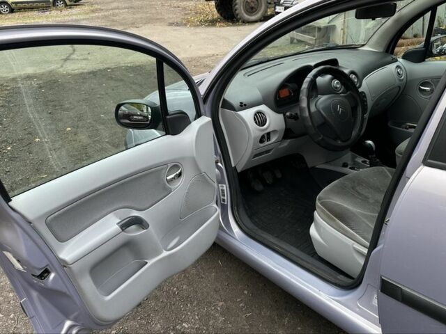 Фиолетовый Ситроен С3, объемом двигателя 1.4 л и пробегом 250 тыс. км за 3200 $, фото 8 на Automoto.ua