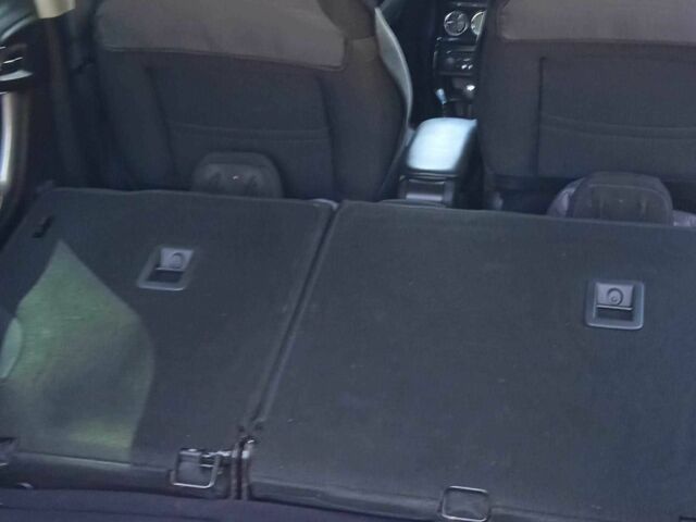 Коричневый Ситроен С3, объемом двигателя 1.4 л и пробегом 300 тыс. км за 5800 $, фото 12 на Automoto.ua