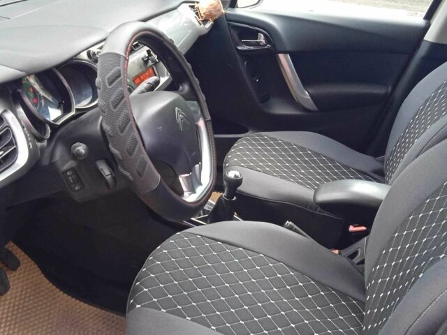 Коричневый Ситроен С3, объемом двигателя 1.4 л и пробегом 300 тыс. км за 5800 $, фото 17 на Automoto.ua