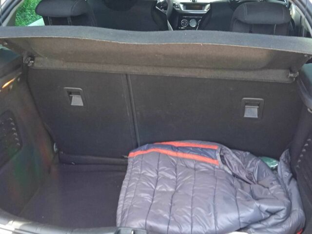 Коричневый Ситроен С3, объемом двигателя 1.4 л и пробегом 300 тыс. км за 5800 $, фото 10 на Automoto.ua