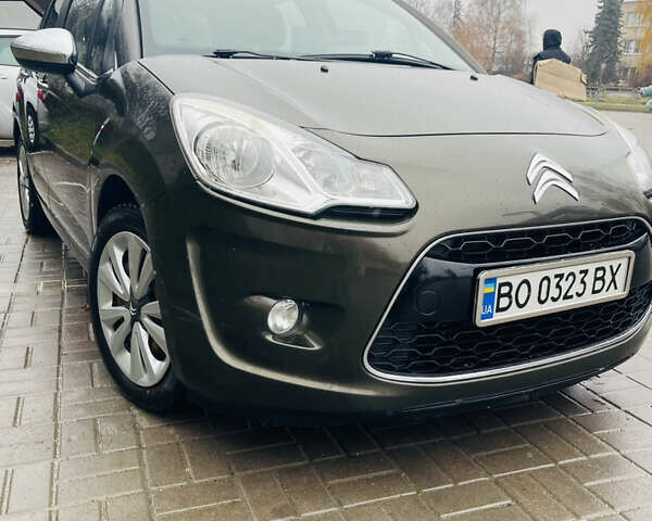 Коричневий Сітроен С3, об'ємом двигуна 1.4 л та пробігом 211 тис. км за 6500 $, фото 1 на Automoto.ua