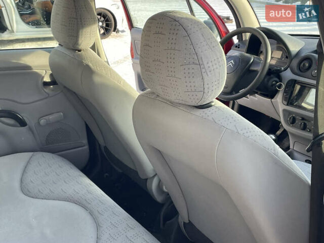 Красный Ситроен С3, объемом двигателя 1.12 л и пробегом 140 тыс. км за 2100 $, фото 19 на Automoto.ua