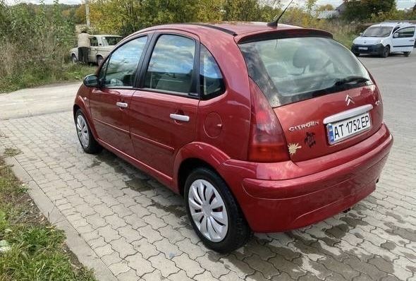 Красный Ситроен С3, объемом двигателя 1.6 л и пробегом 200 тыс. км за 4300 $, фото 13 на Automoto.ua